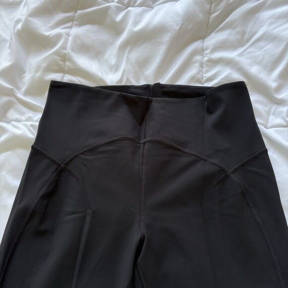 Lululemon Womens Leggings Black Yoga Zipper Back Ankle Workout Gym Training - Picture 2 of 7